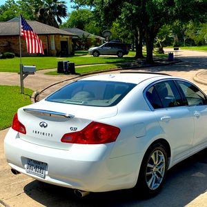 Infinity. Will deliver in Texas only.